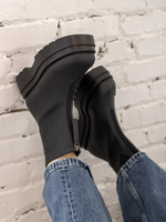 LIO boots - black