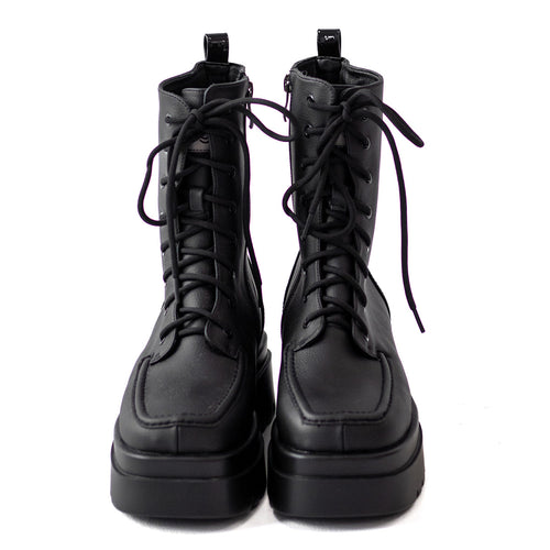 SARA boots - black