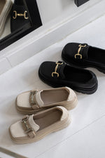 Metal accessories for LYA loafer